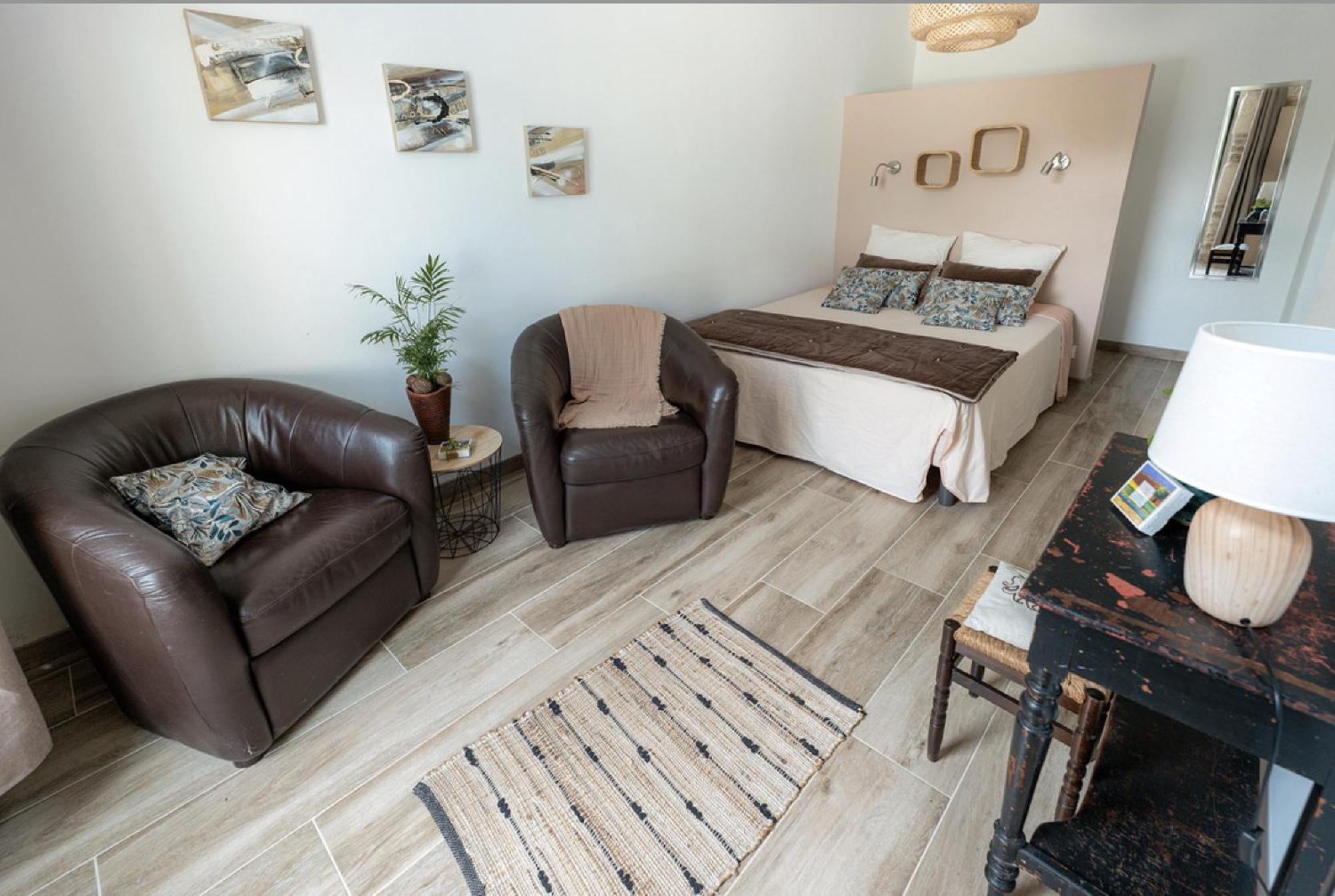 Chambre D'Hotes De La Savonnerie Vénéjan Εξωτερικό φωτογραφία